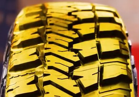 Goodyear Wrangler MT R with Kevlar (2)